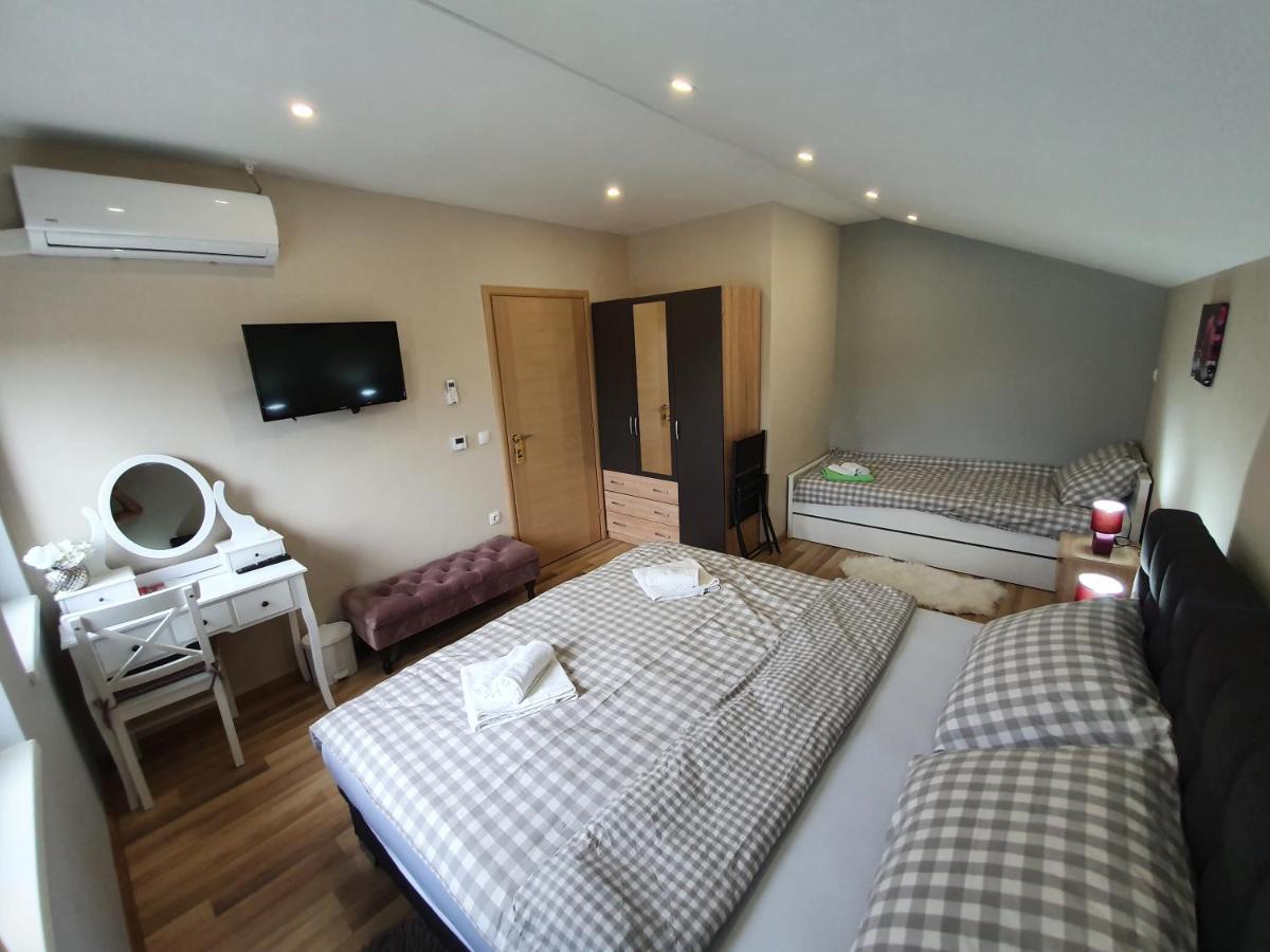 Apartman Bozur **** Satnica Dakovacka エクステリア 写真