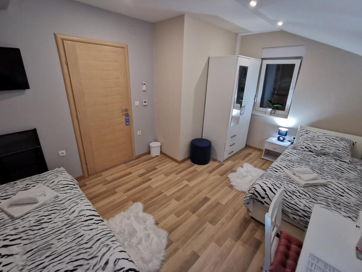 Apartman Bozur **** Satnica Dakovacka エクステリア 写真